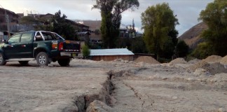 Deslizamiento de tierra en el barrio 5 Esquinas