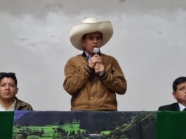 Senador José Mercerdes Castillo Terrones en Bambamarca